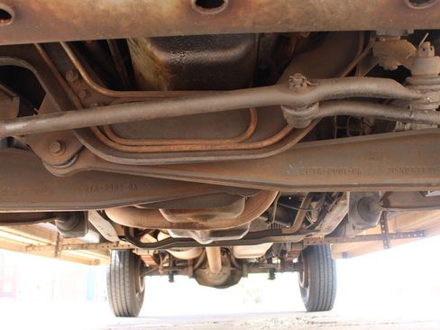 Used 1991 Ford F250 2WD Regular Cab image 19