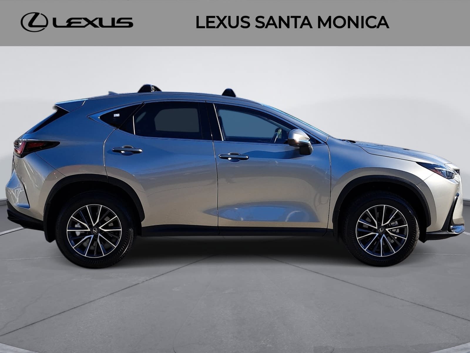 Used 2026 Lexus NX 350h AWD w/ Accessory Package (2T) image 4