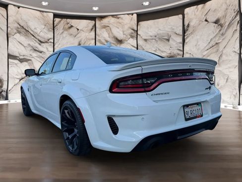 Used 2023 Dodge Charger SRT Hellcat w/ Harman/Kardon Audio Group RWD image 7