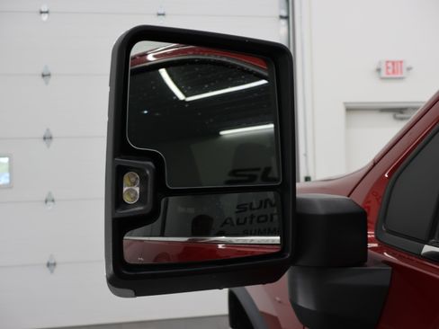 Used 2020 Chevrolet Silverado 2500 LTZ w/ Z71 Off-Road Package AWD/4WD image 38