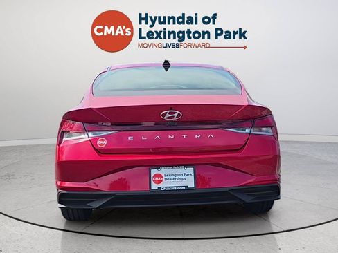Certified 2023 Hyundai Elantra SEL FWD image 4