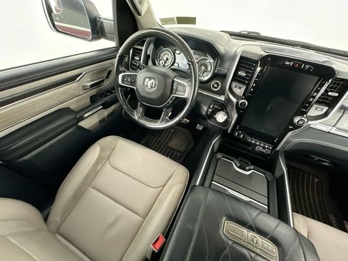 Used 2022 RAM 1500 Limited AWD/4WD image 9