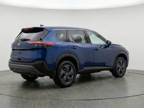 Used 2025 Nissan Rogue SV FWD image 9