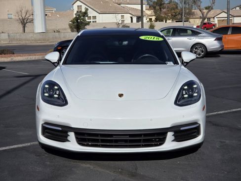Used 2018 Porsche Panamera 4S image 8