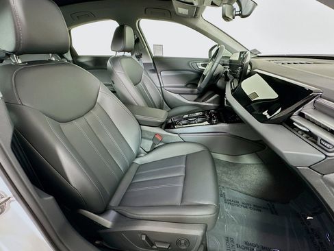 Used 2025 Audi A5 2.0T Premium w/ Convenience Package image 8