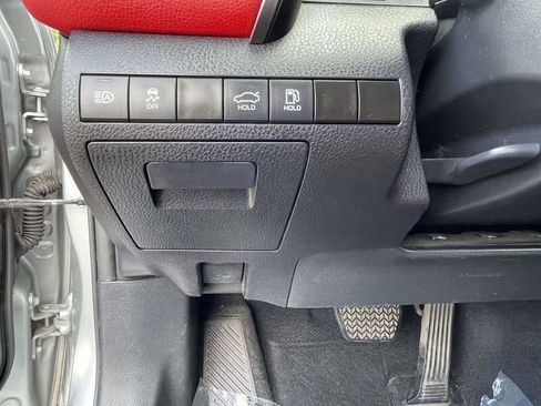 Used 2023 Toyota Camry XSE FWD image 23
