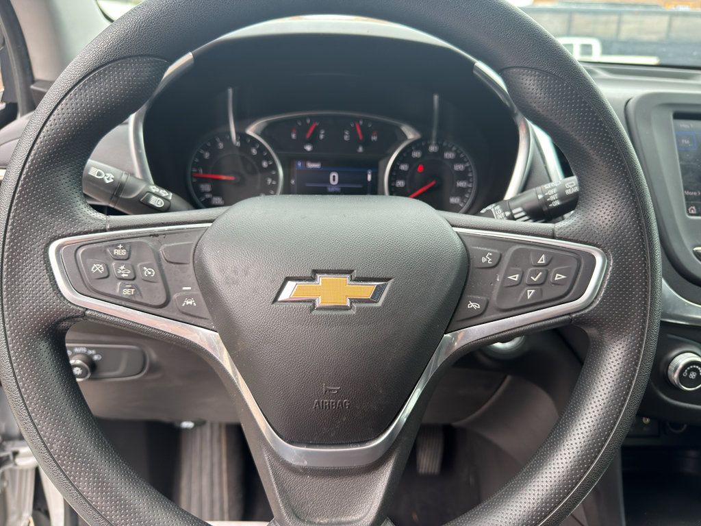 Used 2022 Chevrolet Equinox LT FWD image 13