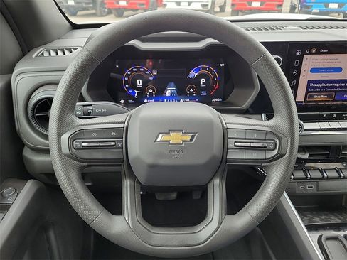 Used 2024 Chevrolet Colorado W/T image 24
