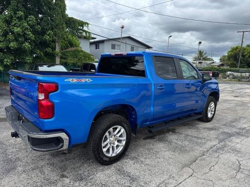Used 2025 Chevrolet Silverado 1500 LT AWD/4WD image 9