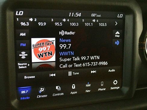 Used 2022 Jeep Wrangler Unlimited Sahara image 57