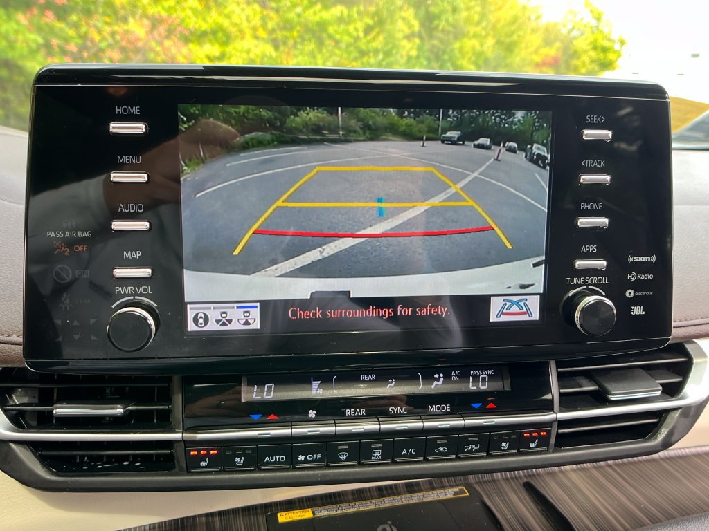 Certified 2024 Toyota Sienna Platinum AWD/4WD image 19