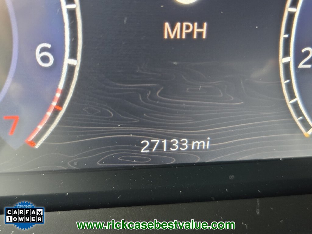 Used 2024 Jeep Grand Cherokee Limited w/ Black Appearance Package RWD image 24