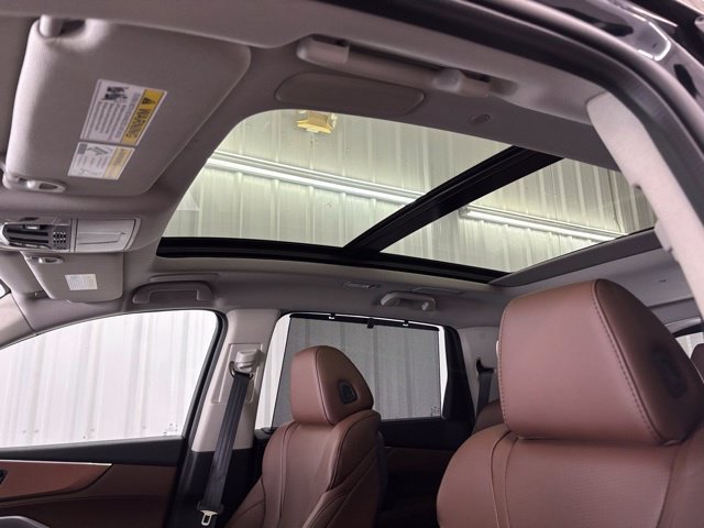 Used 2026 Acura MDX w/ Technology Package FWD image 9