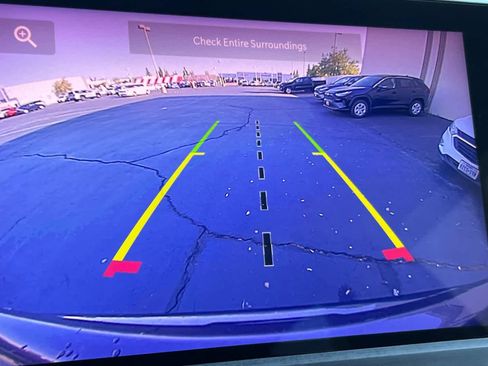 Used 2024 Jeep Compass Latitude image 21