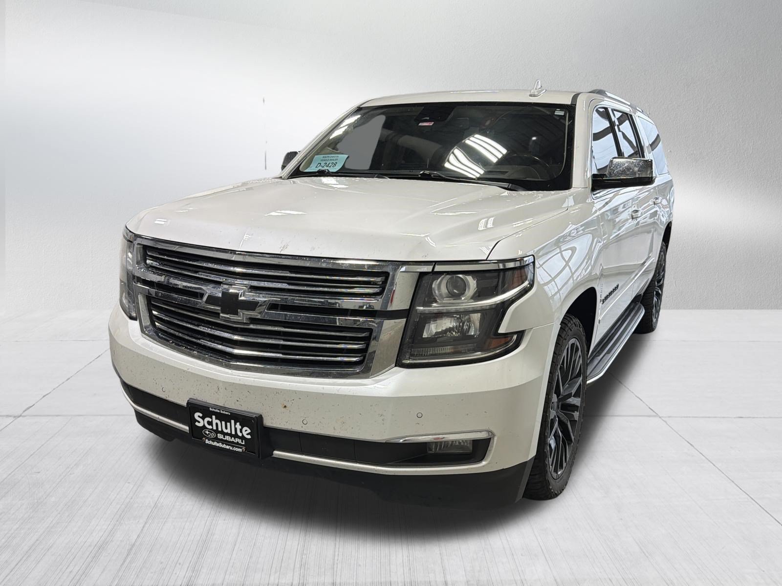 Used 2019 Chevrolet Suburban Premier AWD/4WD image 3