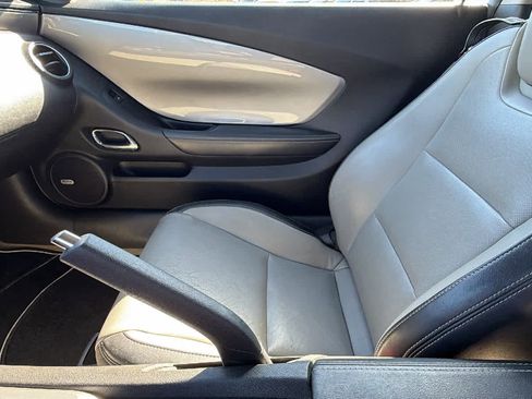 Used 2011 Chevrolet Camaro LT RWD image 12
