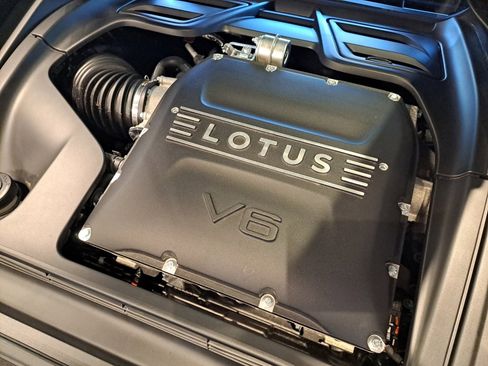 New 2025 Lotus Emira image 22