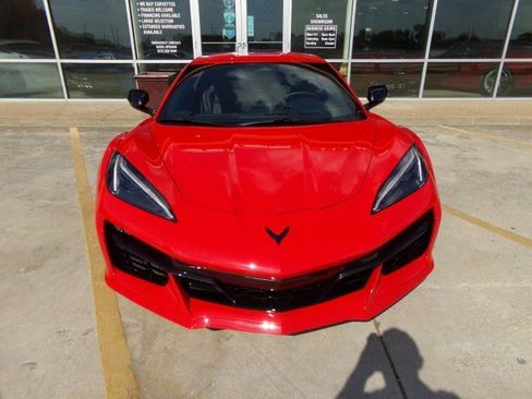 Used 2025 Chevrolet Corvette Z06 w/ Battery Protection Package RWD image 2
