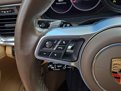 Used 2020 Porsche Panamera 4S AWD/4WD image 23