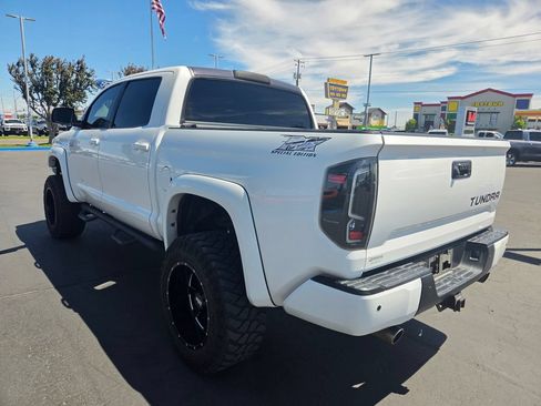 Used 2017 Toyota Tundra Platinum AWD/4WD image 4