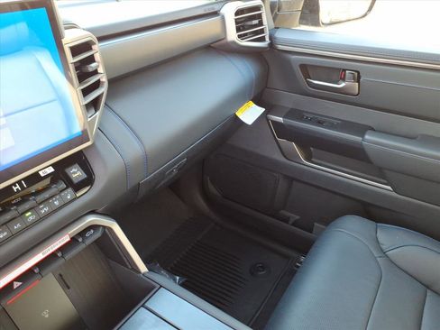 New 2026 Toyota Tundra Platinum AWD/4WD image 18