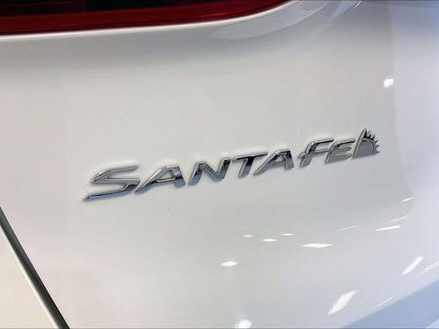 Certified 2023 Hyundai Santa Fe Limited image 29