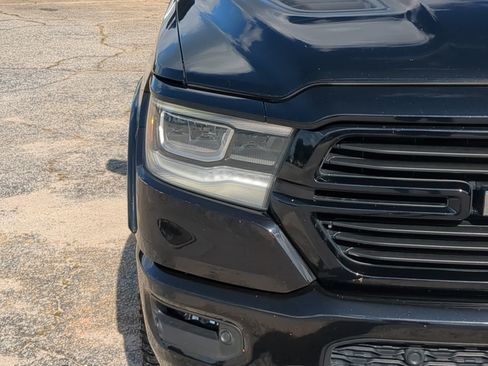 Used 2022 RAM 1500 Laramie AWD/4WD image 8