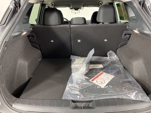Certified 2025 Nissan Kicks SV FWD image 43