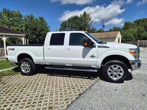 Used 2014 Ford F350 Lariat w/ Lariat Ultimate Package AWD/4WD image 3