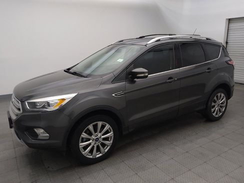 Used 2018 Ford Escape Titanium AWD/4WD image 2