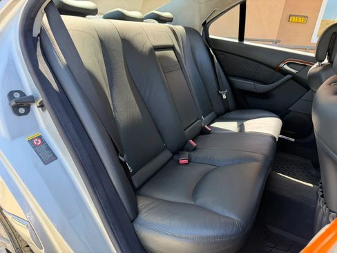 Used 2006 Mercedes-Benz S 350 image 22