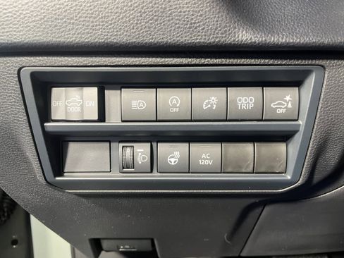 Used 2025 Toyota Tundra SR5 image 23