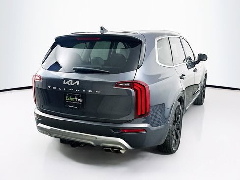 Used 2022 Kia Telluride EX w/ EX Premium Package image 9