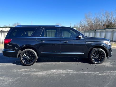 Used 2020 Lincoln Navigator L Reserve w/ Equipment Group 208A Reserve image 6