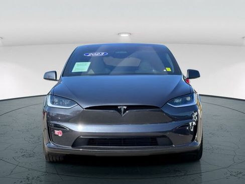 Used 2023 Tesla Model X AWD/4WD image 9