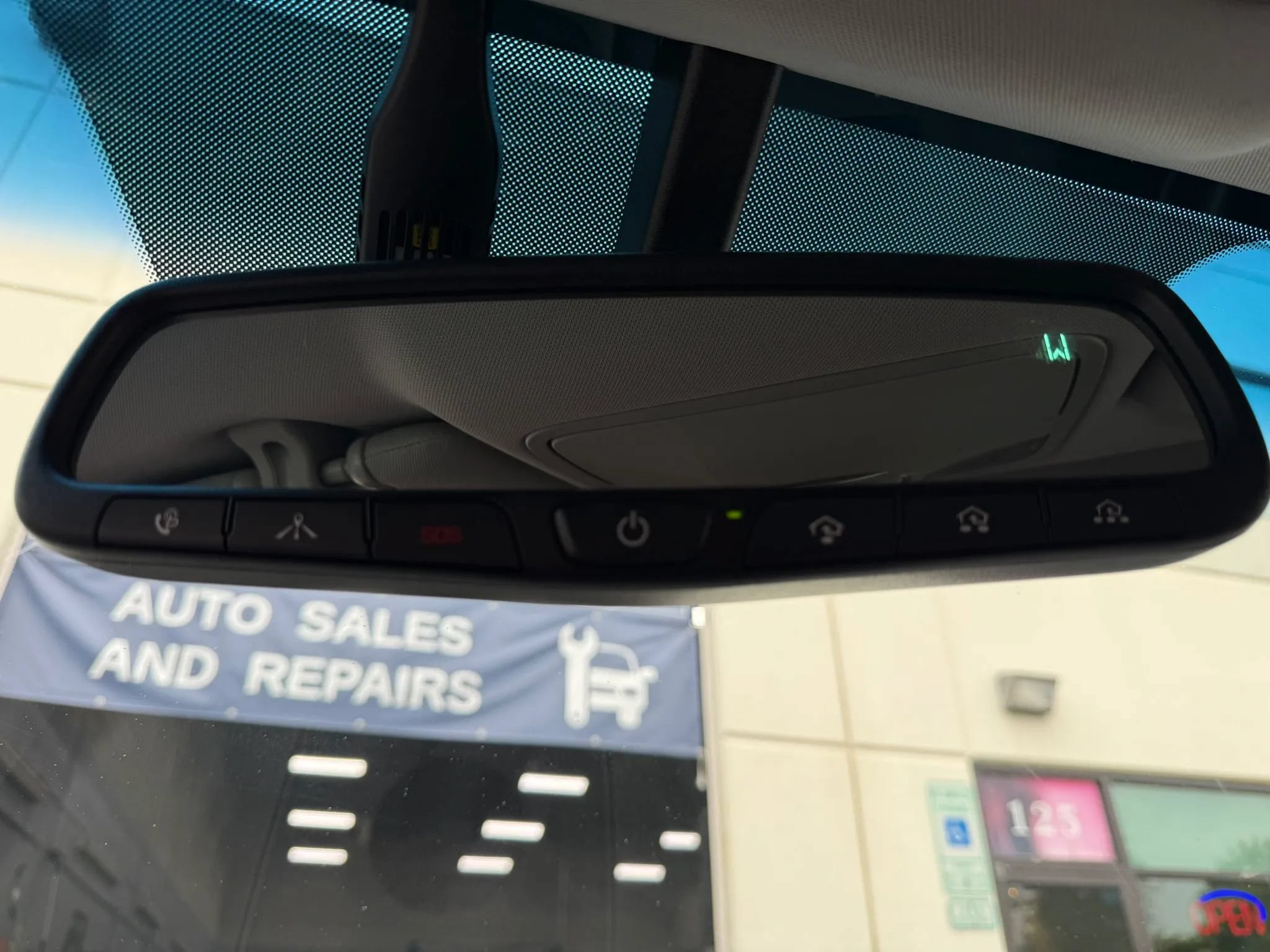 Used 2018 Hyundai Santa Fe Sport FWD image 13