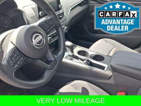 Certified 2025 Nissan Altima 2.5 S FWD image 14