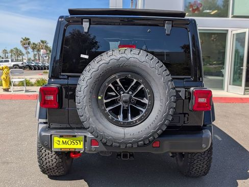 New 2026 Jeep Wrangler Unlimited Rubicon image 5