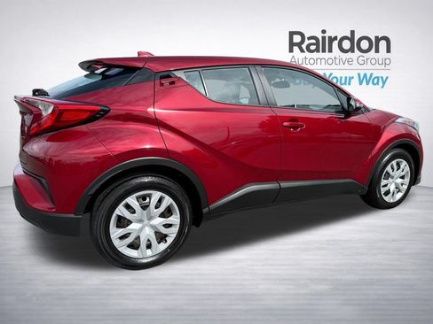 Used 2019 Toyota C-HR LE FWD image 7