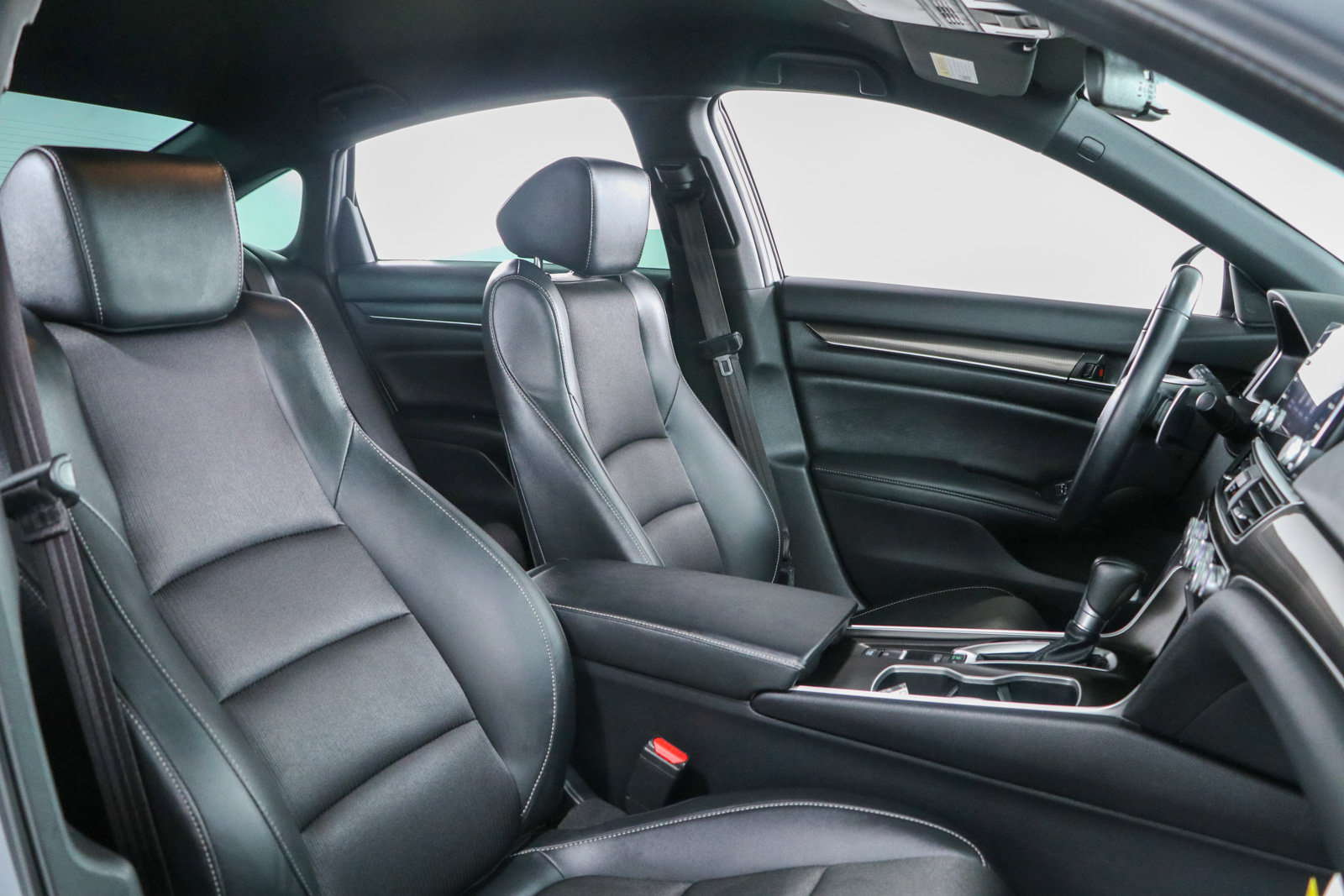 Used 2022 Honda Accord Sport image 26