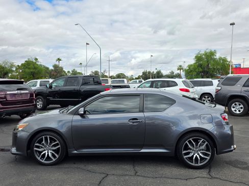 Used 2016 Scion tC FWD image 2