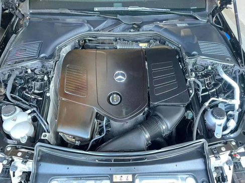 Used 2023 Mercedes-Benz C 300 4MATIC Sedan image 20
