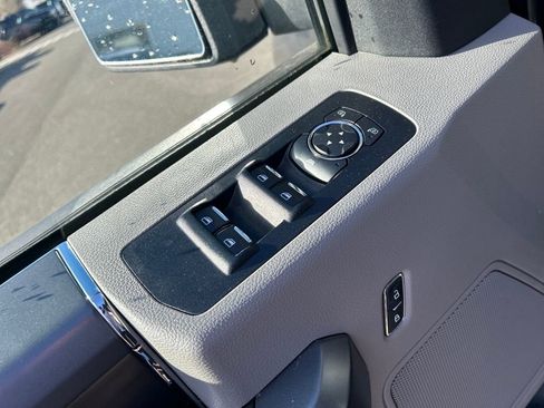 Used 2017 Ford F150 XLT w/ Equipment Group 302A Luxury image 14