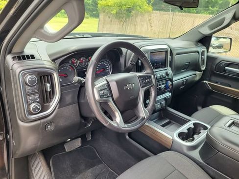 Used 2020 Chevrolet Silverado 1500 RST w/ True North Edition AWD/4WD image 9