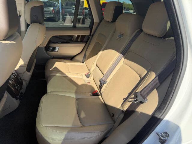 Used 2020 Land Rover Range Rover AWD/4WD image 19