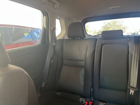 Used 2025 Nissan Rogue SV image 40