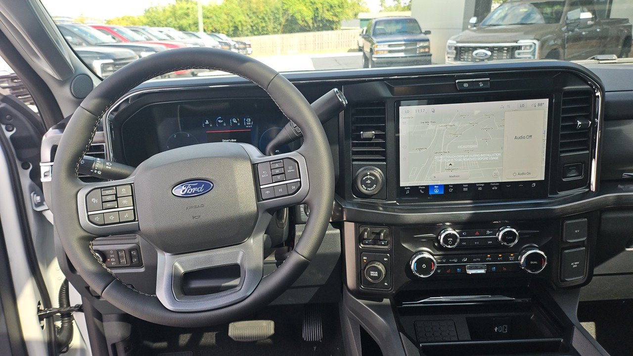 New 2027 Ford F350 Lariat w/ Lariat Ultimate Package AWD/4WD image 15