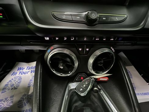 Used 2017 Chevrolet Camaro LS RWD image 19