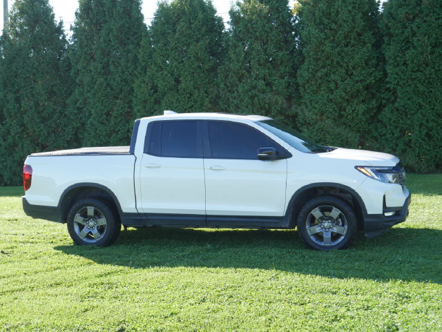 Used 2024 Honda Ridgeline TrailSport image 2
