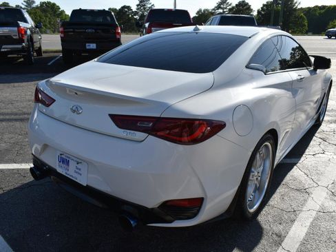 Used 2018 INFINITI Q60 3.0t Luxe w/ Cargo Package RWD image 6